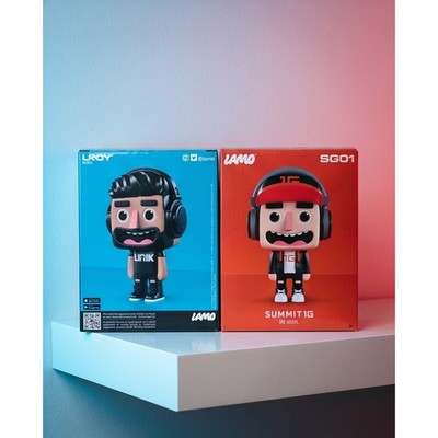 LAMO AR Vinyl Figure Set of 2 Summit1G SG01 and Lirik LK01 Streamer Figures NIB