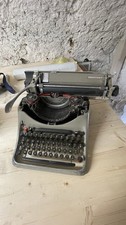 Macchina da scrivere Olivetti Lexicon 80