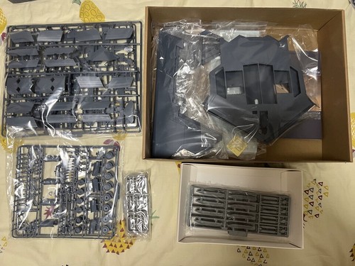 1/72 Scale UA72206 USAF B-2A Spirit Stealth Bomber Collect Model Gifts Ornament - Picture 17 of 21
