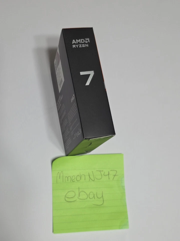 NEW AMD Ryzen 7 9800X3D - Ryzen 7 9000 Series Zen 5 8-Core 5.2 GHz - Socket AM5 - Image 2 of 4