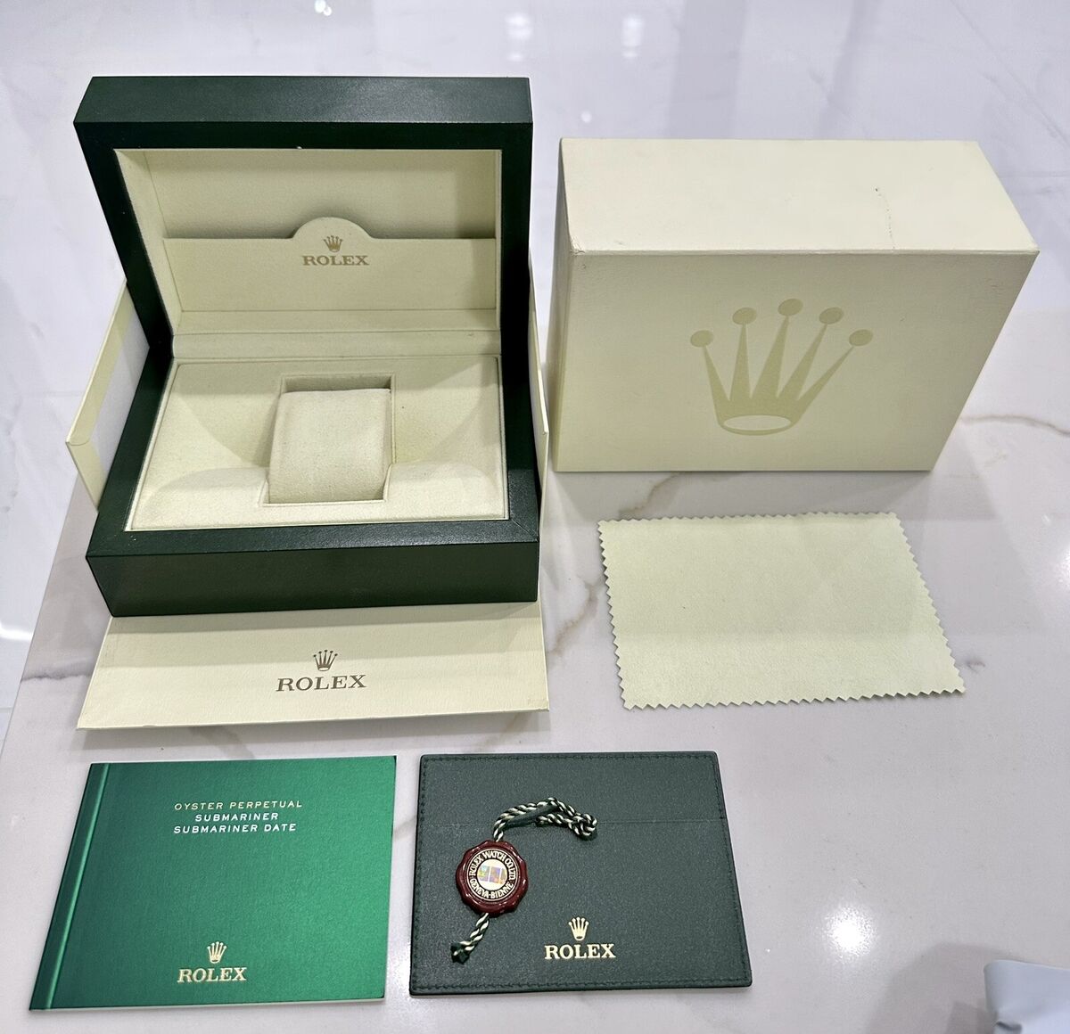 Authentic ROLEX Watch Box For Submariner 116610 114060 Authentic ROLEX Watch Box For Submariner 116610 114060