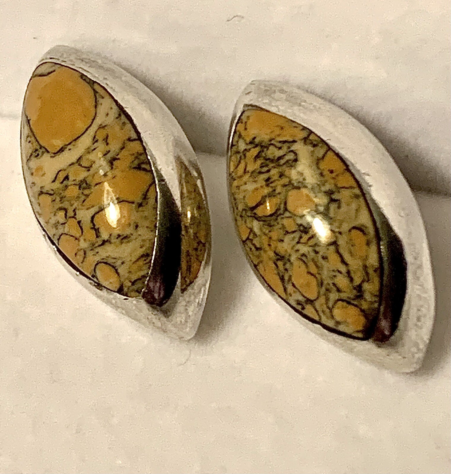 Picture 8 of 12