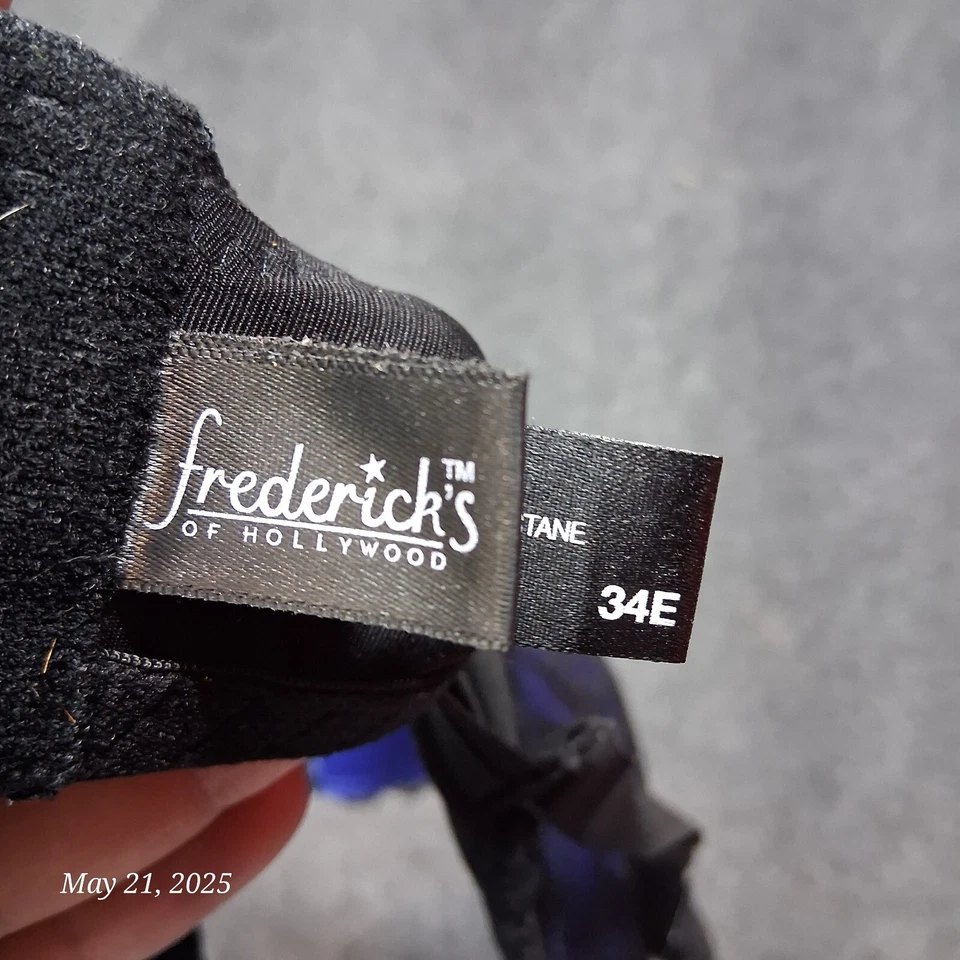 Frederick's of Hollywood Bra Women Size 34 E Blue With Black Lace Cover Lightly - Image 4 of 4