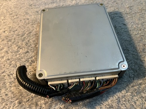 96-98 Toyota 4Runner 3.4L A/T 4x4 ECU PCM Engine Computer 89661-3D321 - Picture 6 of 8