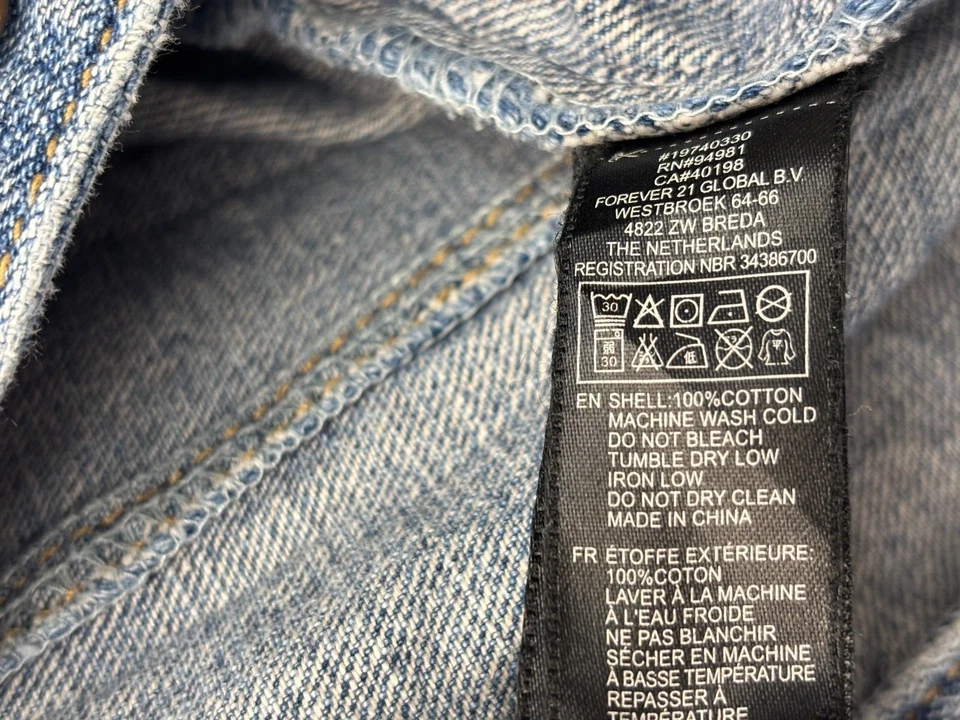 Chaleco vaquero de mezclilla Forever 21 abotonable medio ácido lavado 100 % algodón talla L para junior Foto 3 de 4