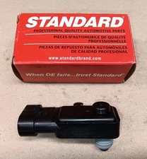 STANDARD MOTOR PRODUCTS - AS302 - Fuel Tank Pressure Sensor - NEW