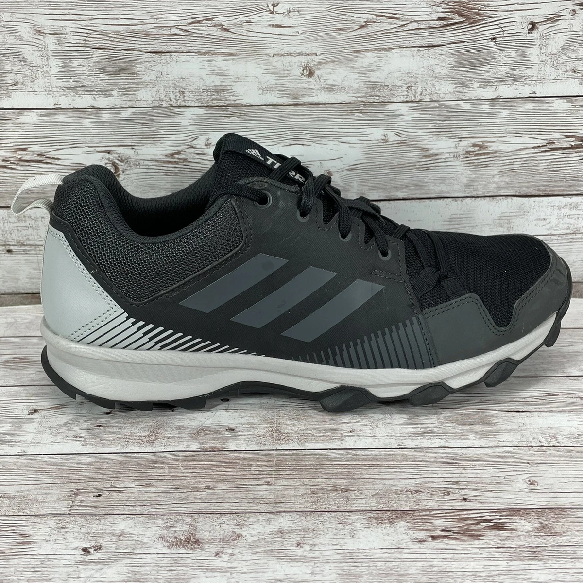 Adidas women's terrex tracerocker 2025
