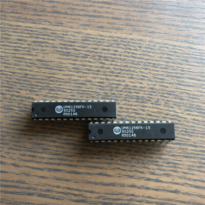 UM61256FK-15 UM61256 32K x 8 Bit High Speed CMOS SRAM DIP-28 x 1pc
