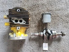 Vintage McCulloch Mac 10-10 Auto Chainsaw Parts Accessories Power Head Crank 