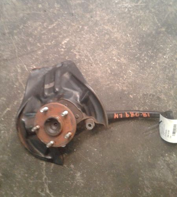 1998-2005 Lexus GS300 GS400 GS430 SC430 Left Front Spindle Knuckle