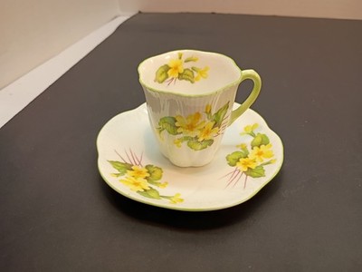 Shelley Primrose Dainty Demitasse Teacup and saucer #13430  Bone China England 