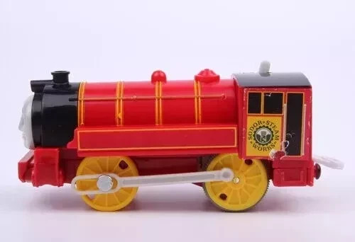 NEW TRACKMASTER THOMAS & FRIENDS MOTORIZED BATTERY TRAIN -VICTOR HEAD