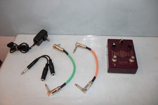 MXR Stereo Tremolo Guitar Pedal with 3 CABLES...