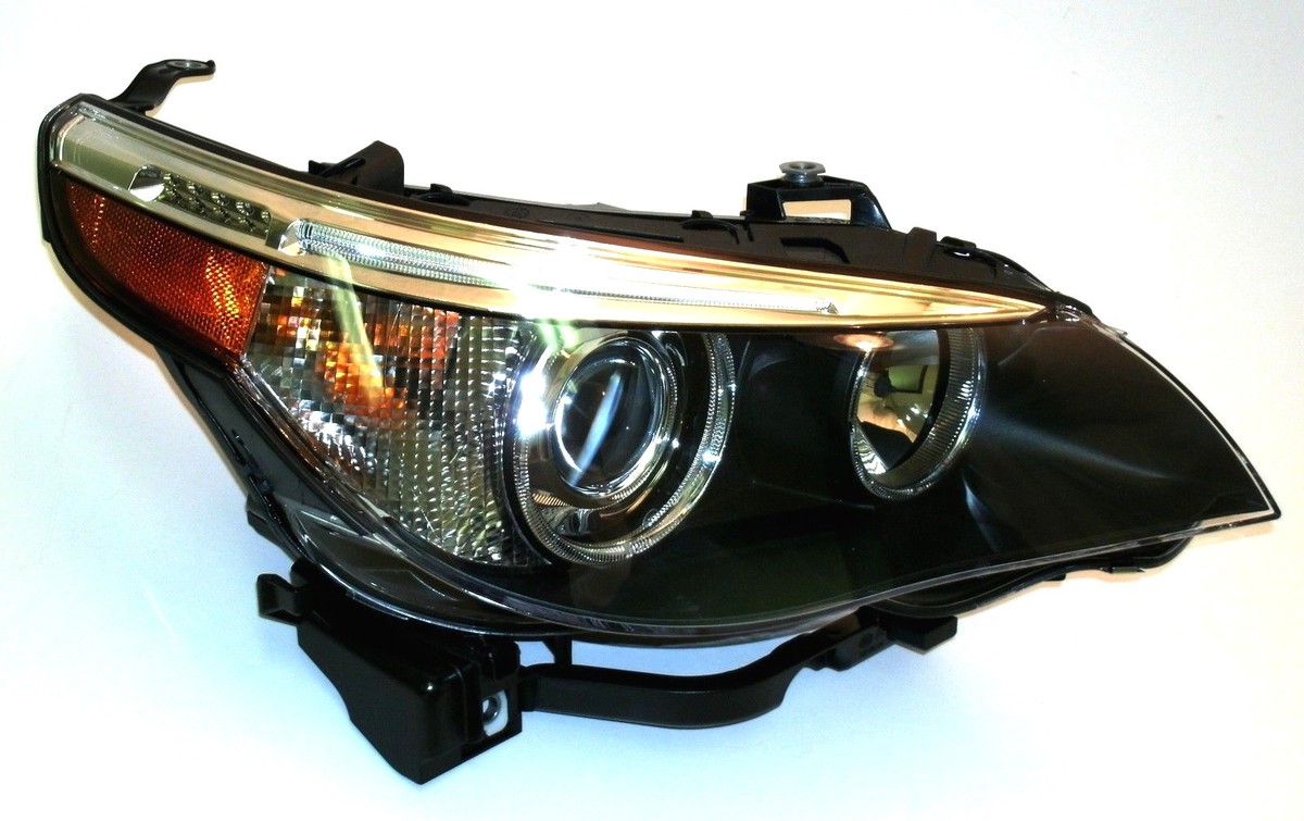 BMW E60 XENON HEADLAMP, RIGHT (some 525 530 545 M5, 05-07) OEM