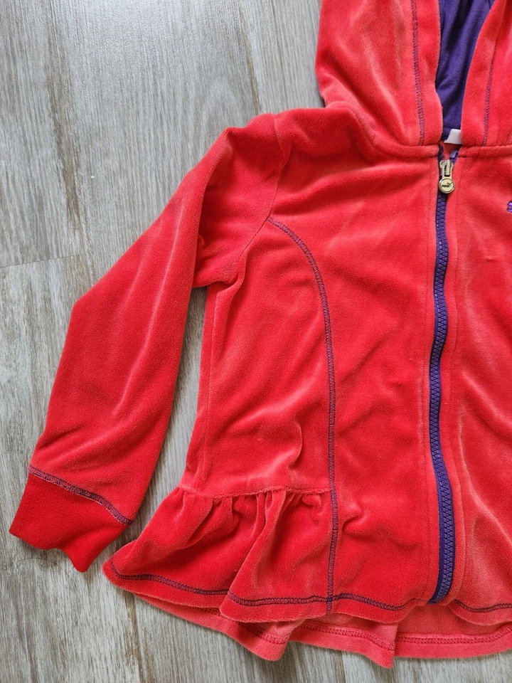 Sudadera con capucha con cremallera completa roja y púrpura talla 5 de PUMA para niñas Foto 2 de 4