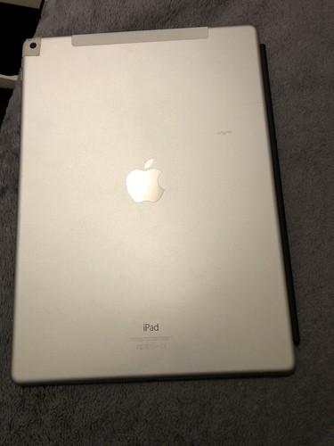 Apple iPad Pro 2nd Gen. 256GB, Wi-Fi / Cellular 12.9 in - Silver - Picture 2 of 3