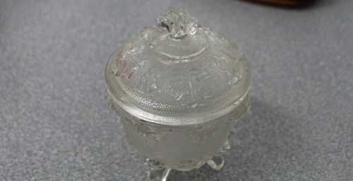 Vintage Jeanette Glass #1140 Harvest Grapes Footed Candy Dish w/Lid