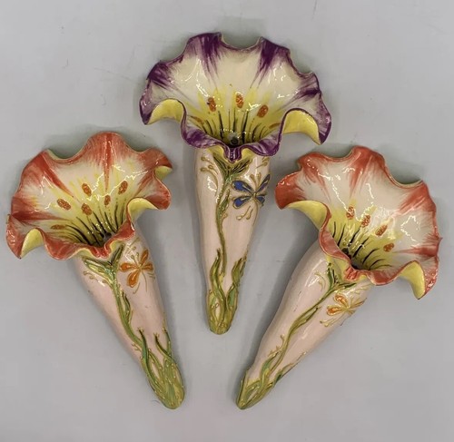 Art Nouveau Porcelain Wall Pocket Set Of 3 Flower Lady Legs Artist Signed MD.N. - Picture 3 of 20
