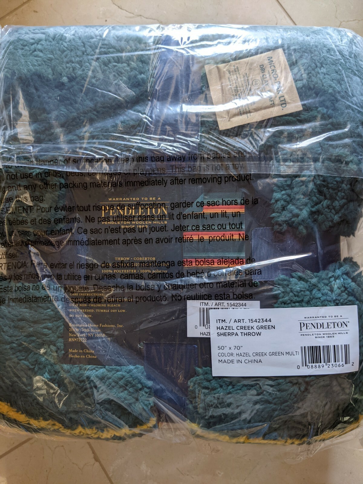 NEW Pendleton Fleece Throw Blanket - Hazel Creek Green