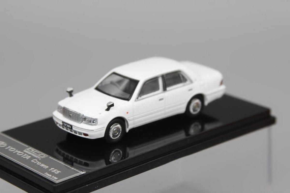GCD 1/64 Scale Crown JZS155 White RHD Diecast Model Car Toy Gift