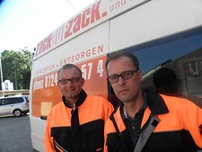 FLOHMARKTHALLE ETTLINGEN HAUSHALTSAUFL&Ouml;SUNGEN ENTR&Uuml;MPELUNGEN ANTIK LADEN