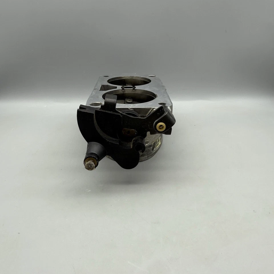 2003-2004 O.E. Carrocería del acelerador Ford Mustang SVT Cobra Foto 4 de 4