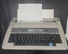 Panasonic Electronic Typewriter  R535 thumbnail