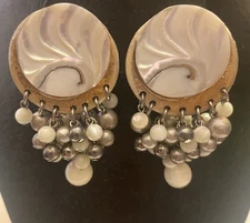 Vtg IKARAMI MOP Pearl Silver Tone Bead Gold Silver Paint Oversized Clip Earrings