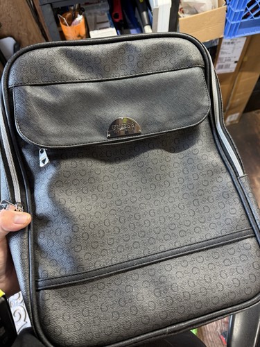 GUESS Factory Laptop Bag! - Picture 1 of 4