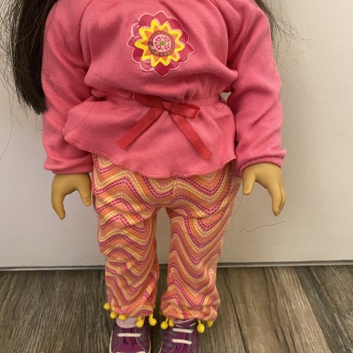 2014 American Girl Truly Me 18" Doll Black Hair Eyes & All Outfits Shown - Picture 8 of 12