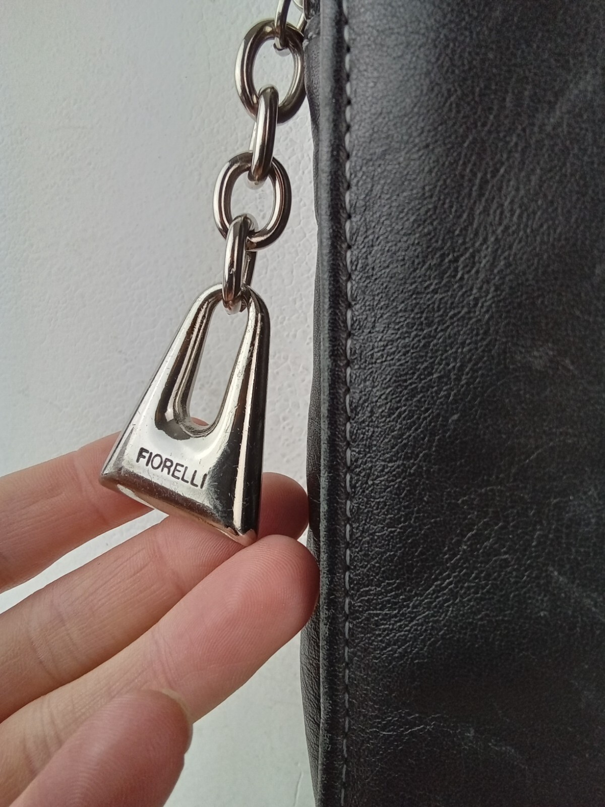 Women's Fiorelli Shoulder Bag Black Zip Fastener NWOT F2 eBay