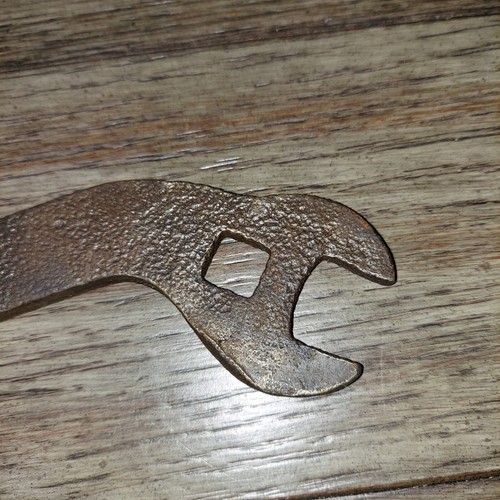 Various hand, farm and household Tools - Vintage and Current - You Pick - Picture 141 of 157