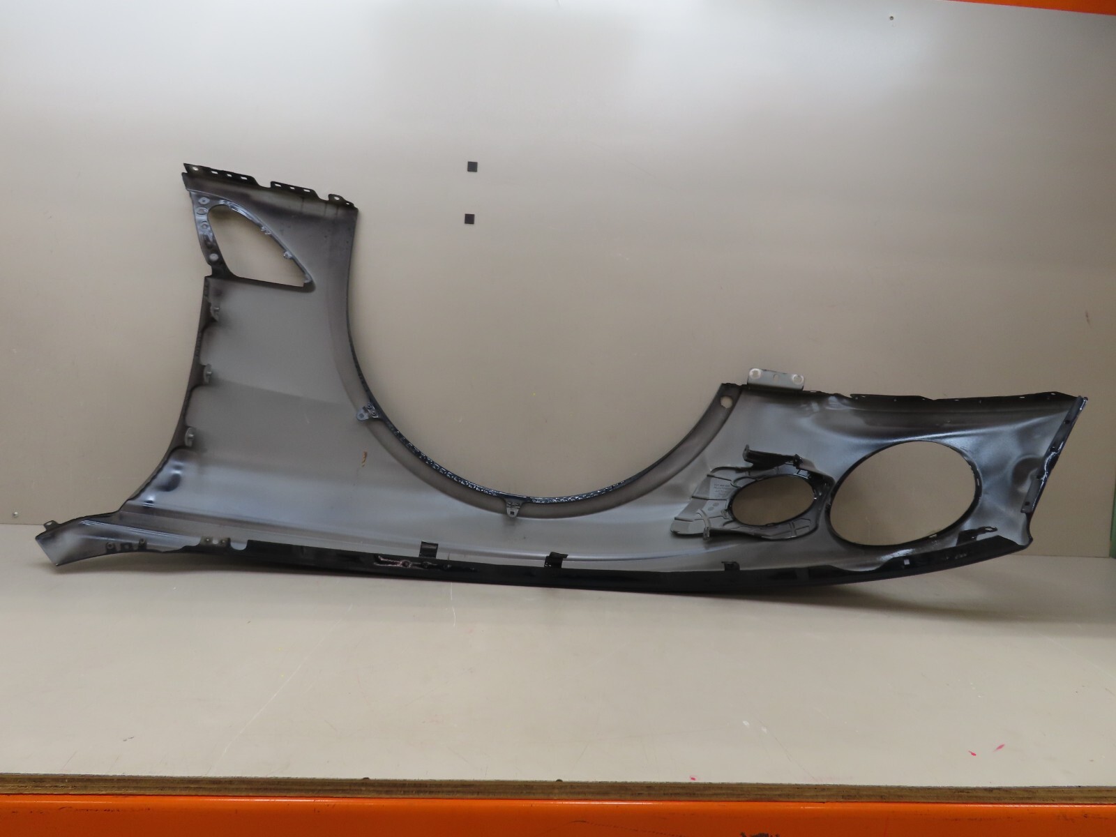 2020-2023 BENTLEY CONTINENTAL GT GTC FRONT RIGHT RH SIDE FENDER OEM 3SD821102K