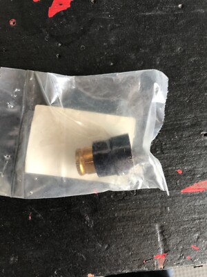 Hitachi Brush Holder 958-900