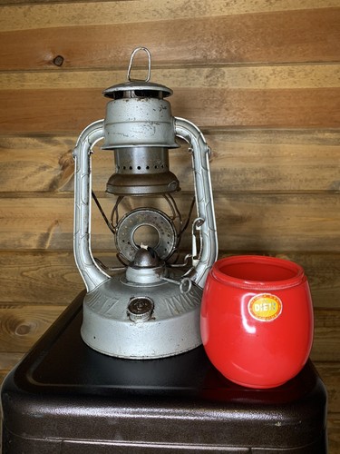 Rare 1937 Dietz Little Wizard Lantern Frosted Red Globe- Leak Tested It Works - Picture 9 of 11