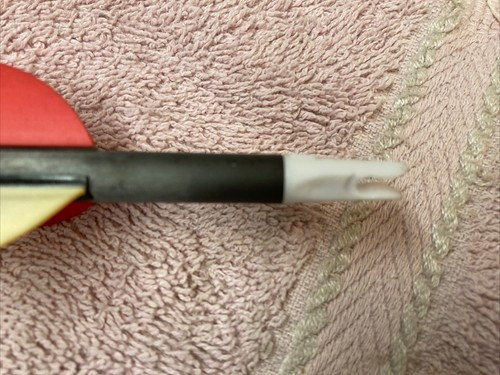 1 Rage 340 Gold Tip Hunting Arrow 31-1/2” Long Pre Owned - Picture 7 of 8