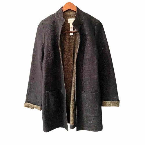 Chaqueta Plumero Chico’s Negra Dorada Metálica Frente Abierto Chico’s Talla 0 (S)