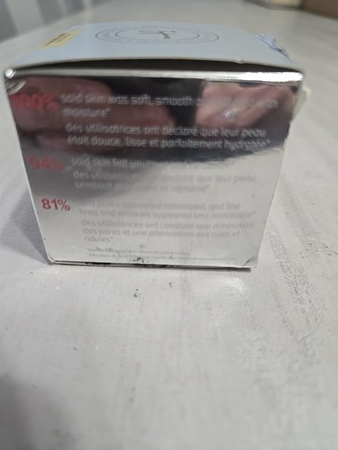 IT Cosmetics Confidence In A Cream Moisturizing Super Cream 0.5 Fl. Oz - Picture 6 of 10
