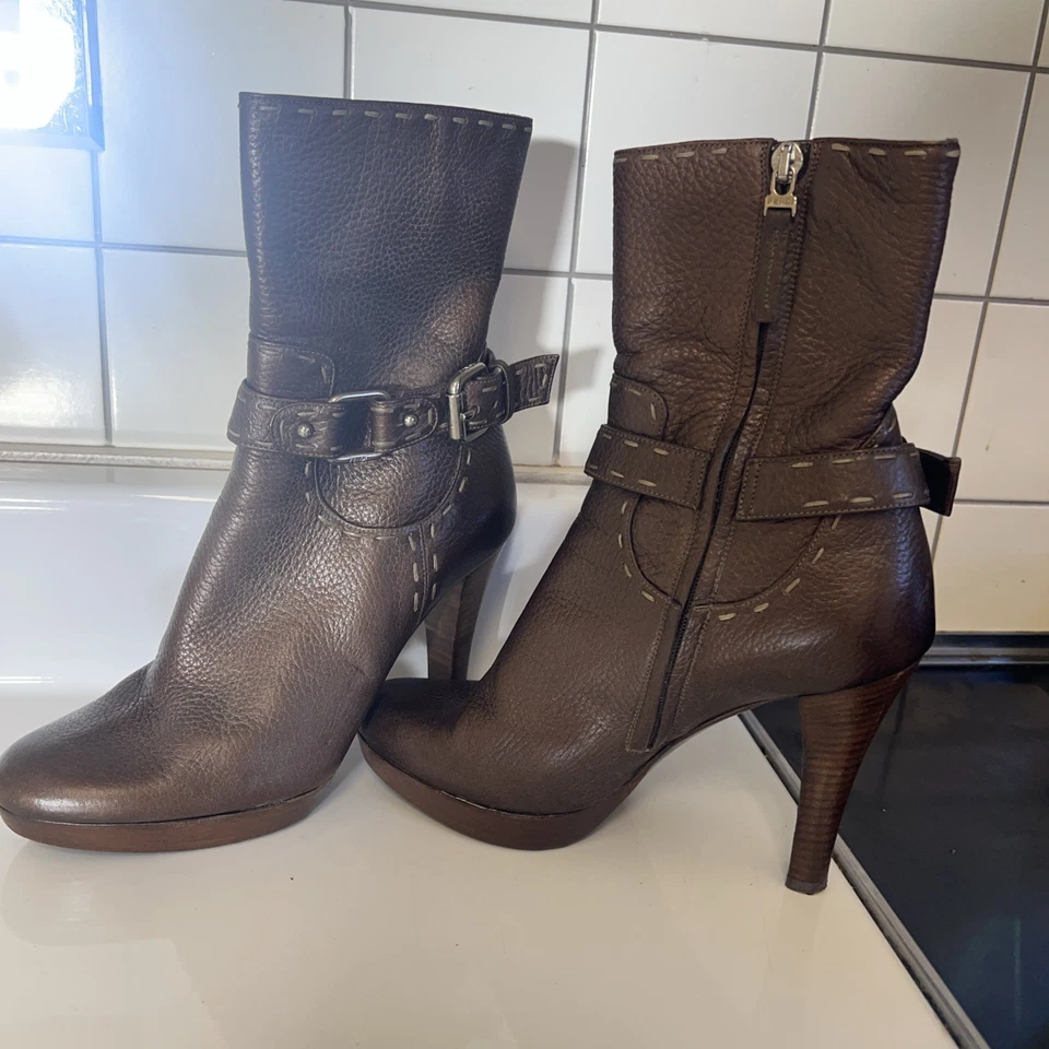 FENDI Selleria Mujer Cuero Negro Talla 36 Foto 2 de 4