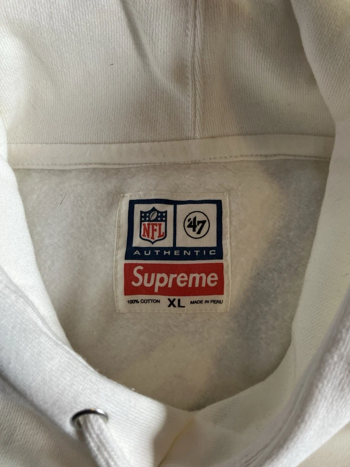 Sudadera con capucha Supreme X NFL 47’ Raiders X grande blanca Foto 3 de 4