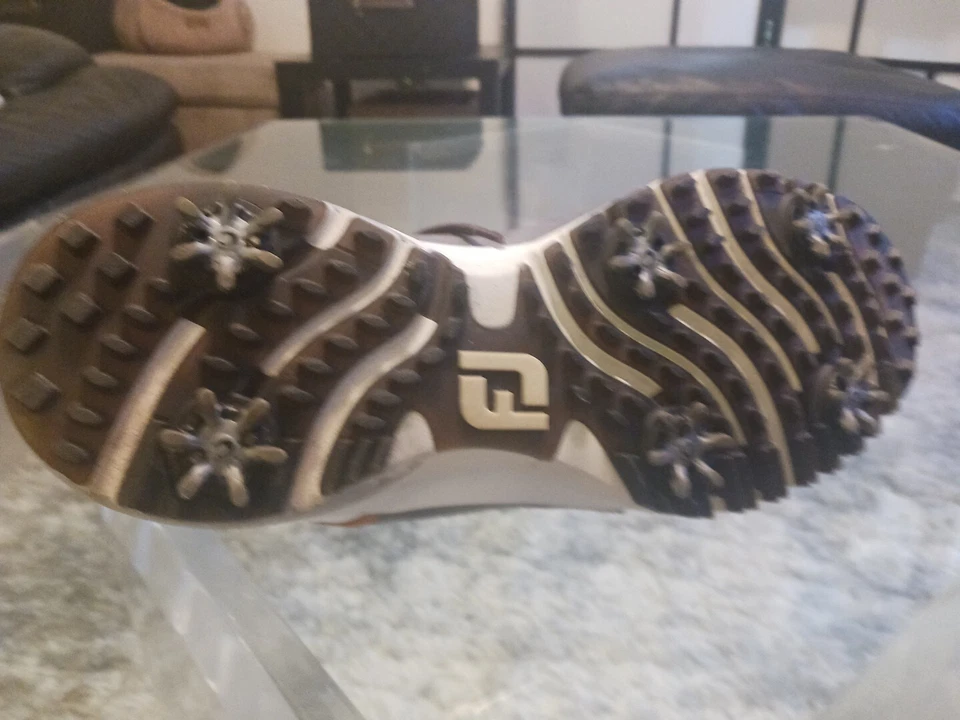 Foot Joy Men Golf Shoes Contour Leather Mint White/brown With Spikes Size 13 Men - Image 4 of 4