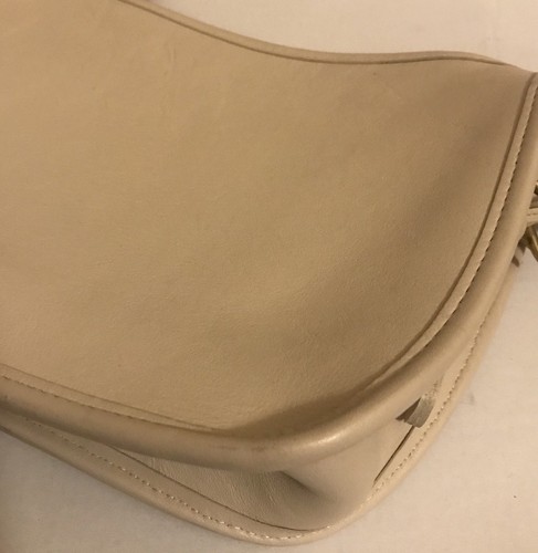 Vintage Coach Ivory Leather Mitchell Crossbody Handbag Purse 9938 - Picture 5 of 14