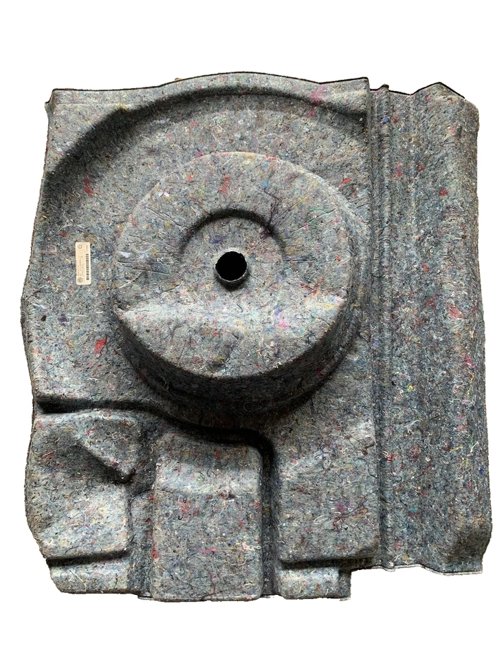 Volkswagen Atlas 2018-2023 maletero carga piso rueda de repuesto compartimento de herramientas OEM Foto 4 de 4