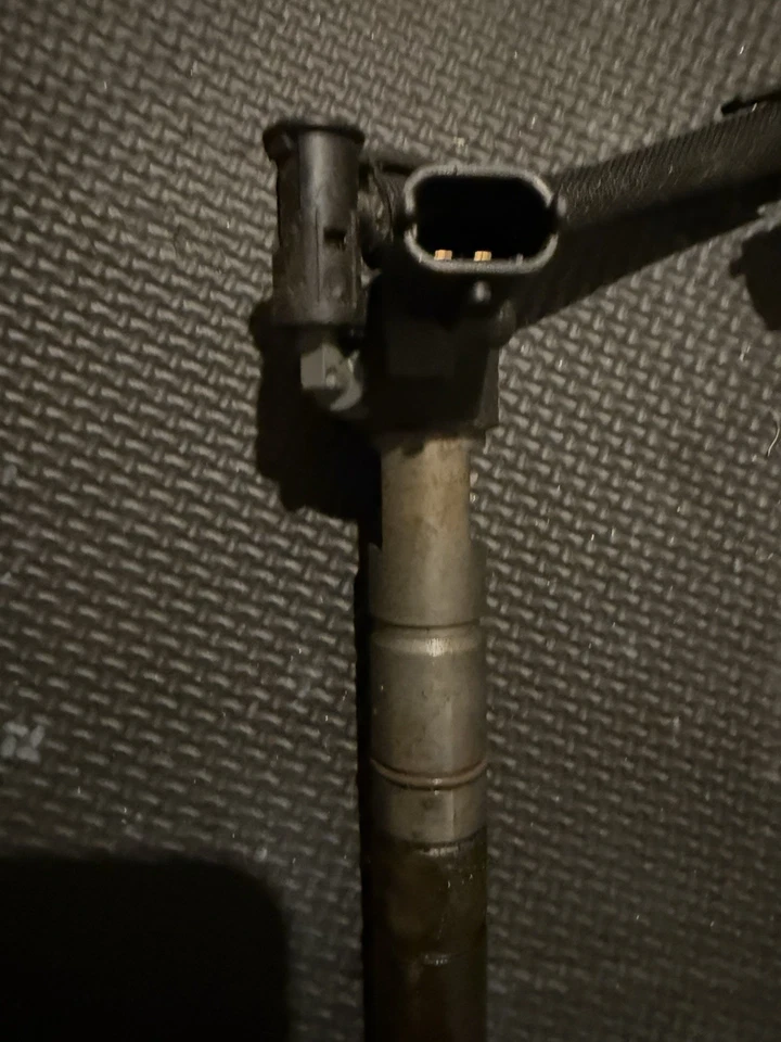 2016-2019 年日产 Titan XD 康明斯 5.0L 柴油喷射器 原始设备制造商 2884313 — 第 3/3 张图片