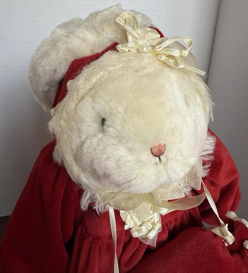 Hallmark  Bunnies By The Bay LITTLEBIT FOLLY Plush Ice Skater Rabbit w/ Stand - Image 3 of 4