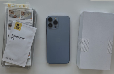 Apple iPhone 13 Pro Max 93% Akku - 128GB - Sierrablau - Wie Neu - Zubehörpaket