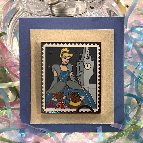 Disney Trading Stamp Collection 2011 Limited Release Cinderella & Gus & Jaq Pin