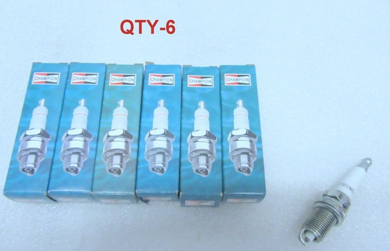 SP14 Champion Marine Mercury 33-859309 Spark Plug OEM New Factory Boat Parts