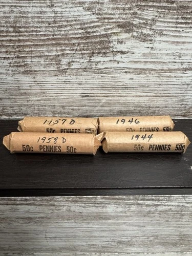 4 rolls of Circulated Lincoln Wheat 1944, 1946, 1957-D, 1958-D Small Cent