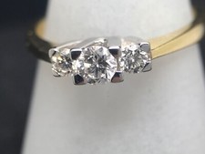 diamond ring three stone 18ct gold 0.43CT, brilliant cut natural, UK size M new.